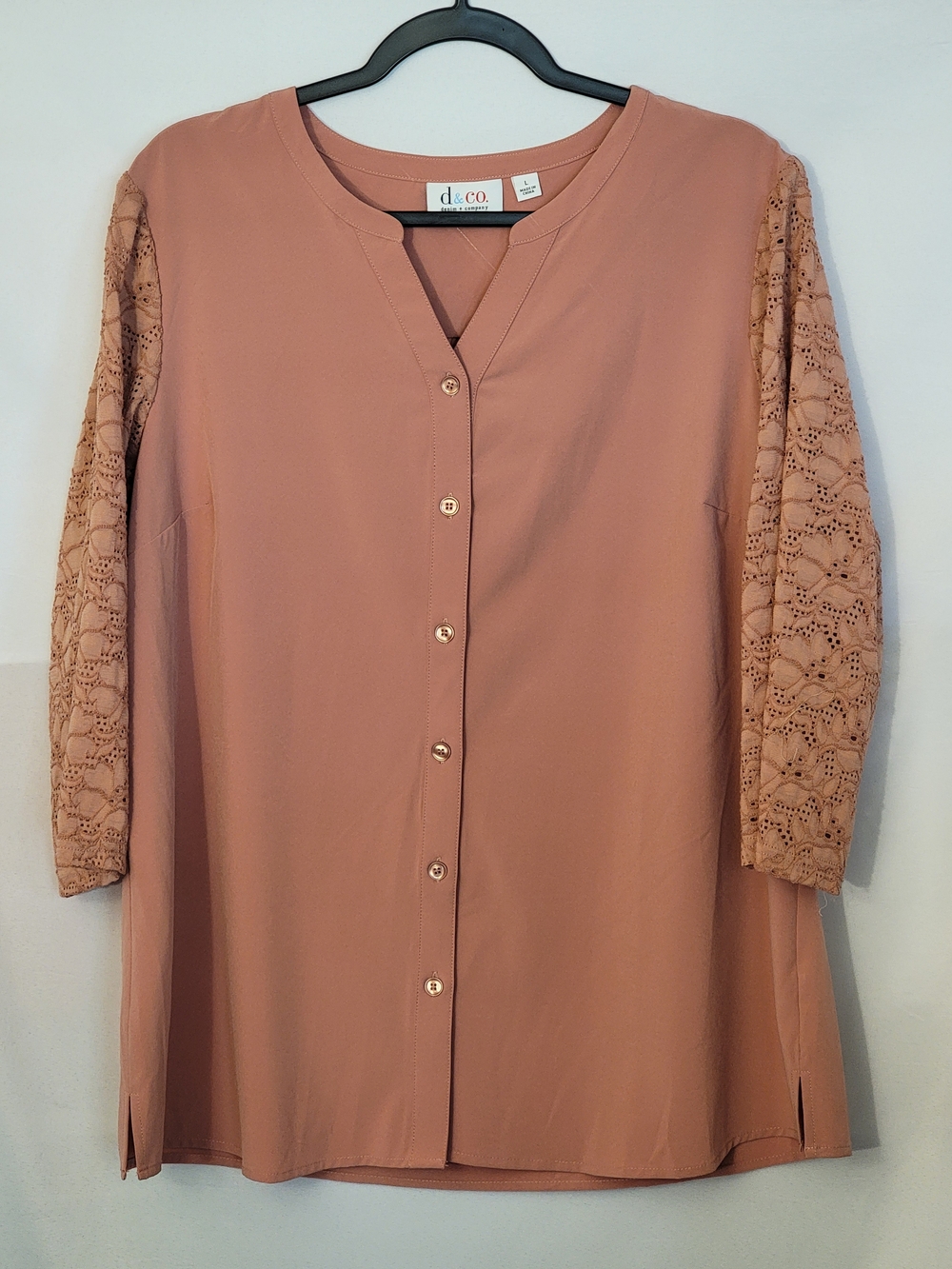 d&co Button-Down Lace Sleeve Blouse Size L